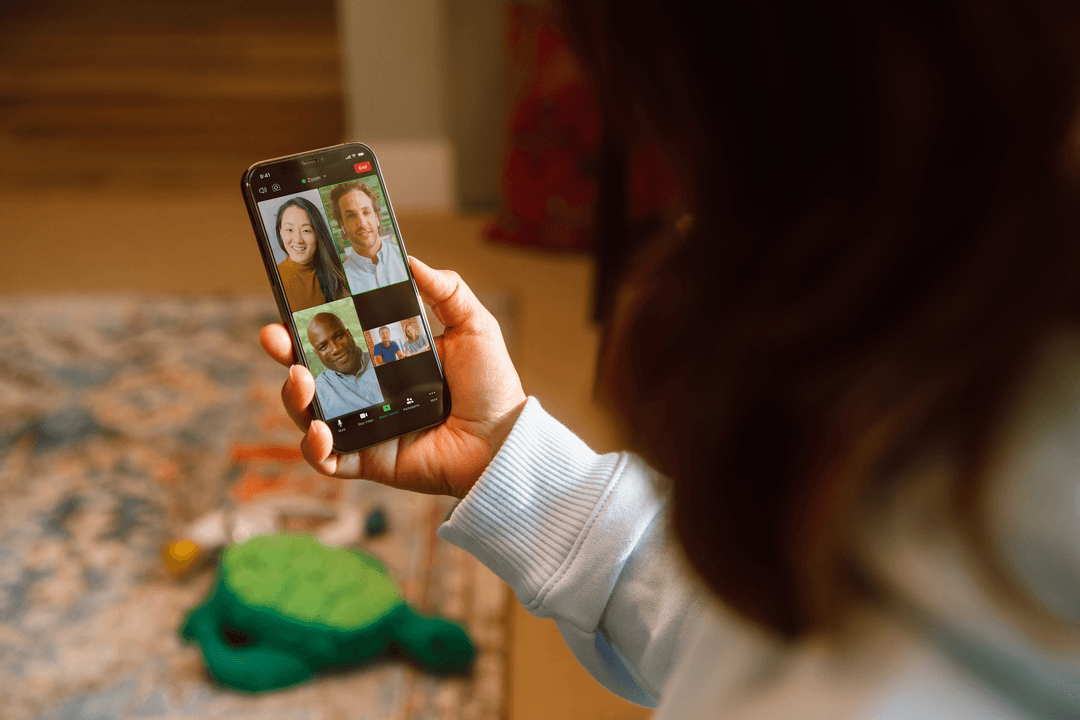 Original Zoom mobile illustration